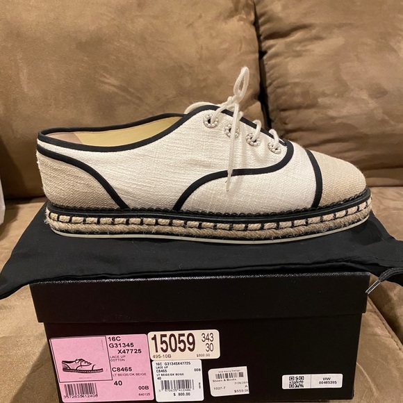 Chanel shoes - Picture 6 of 7